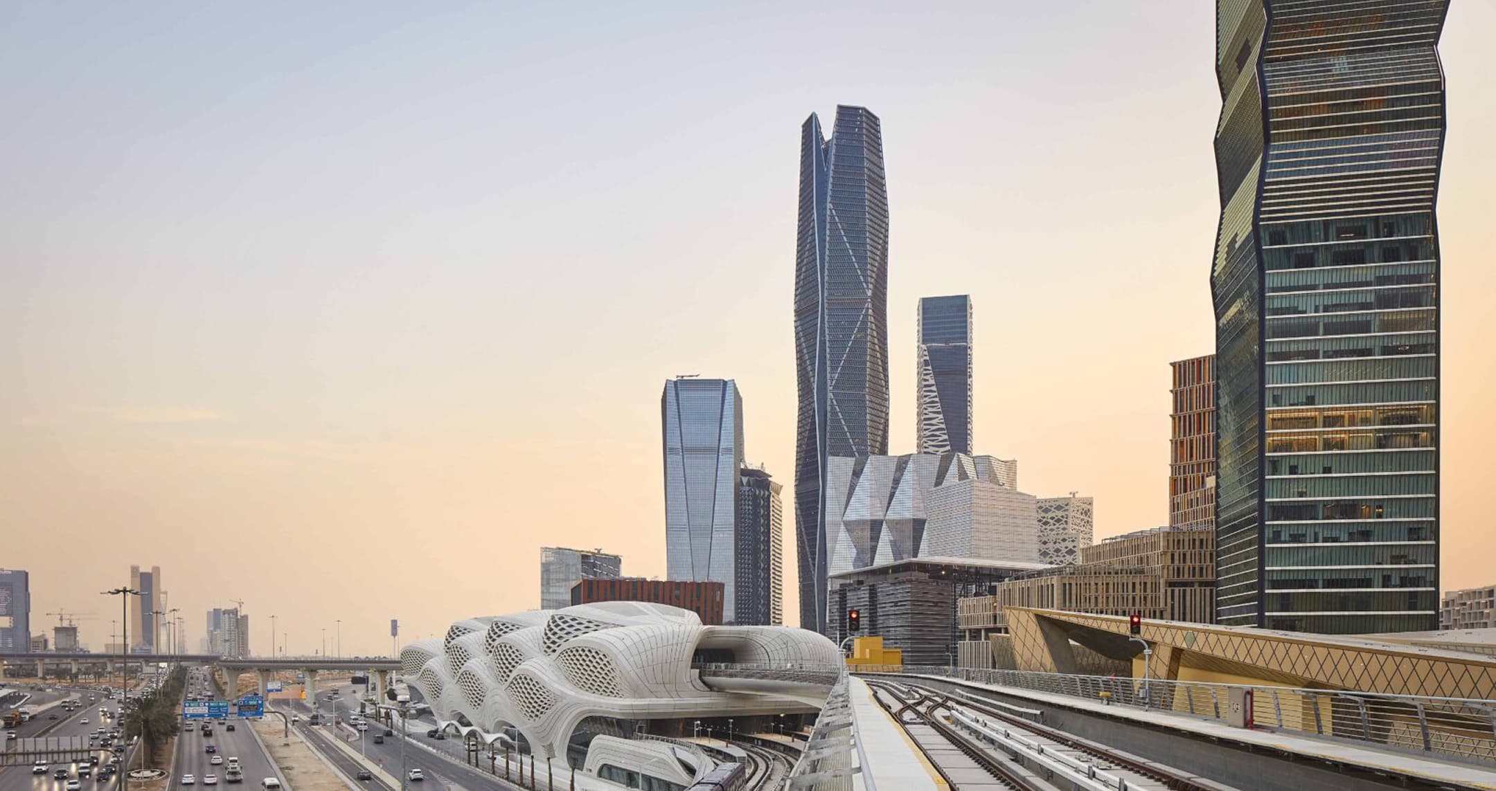 About Asyar Background